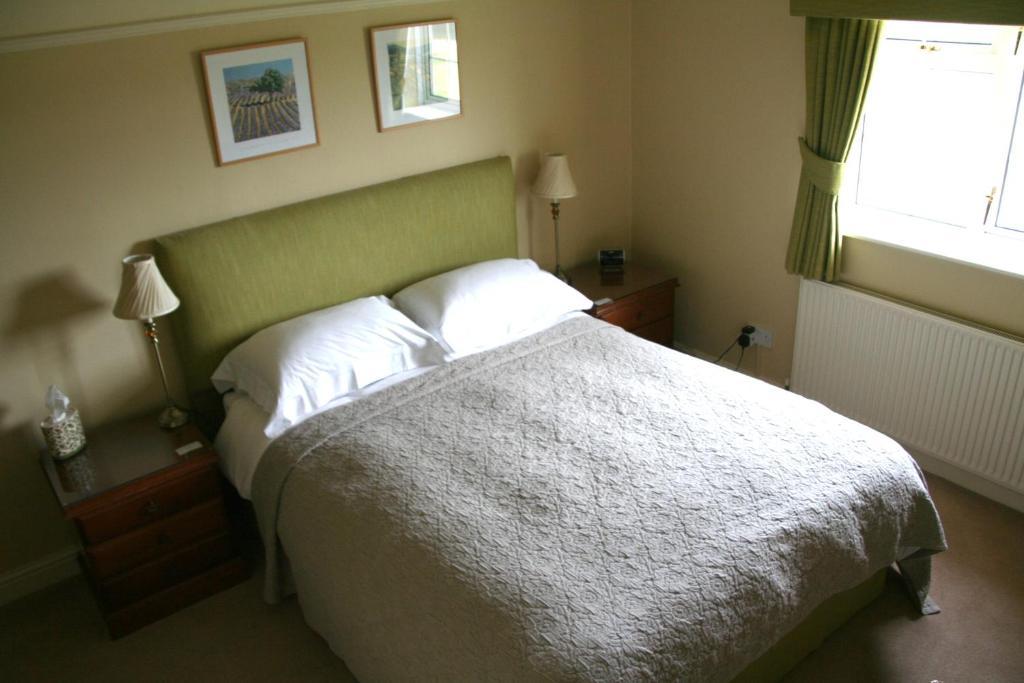 Hazel Court Guest House Newport  Dış mekan fotoğraf