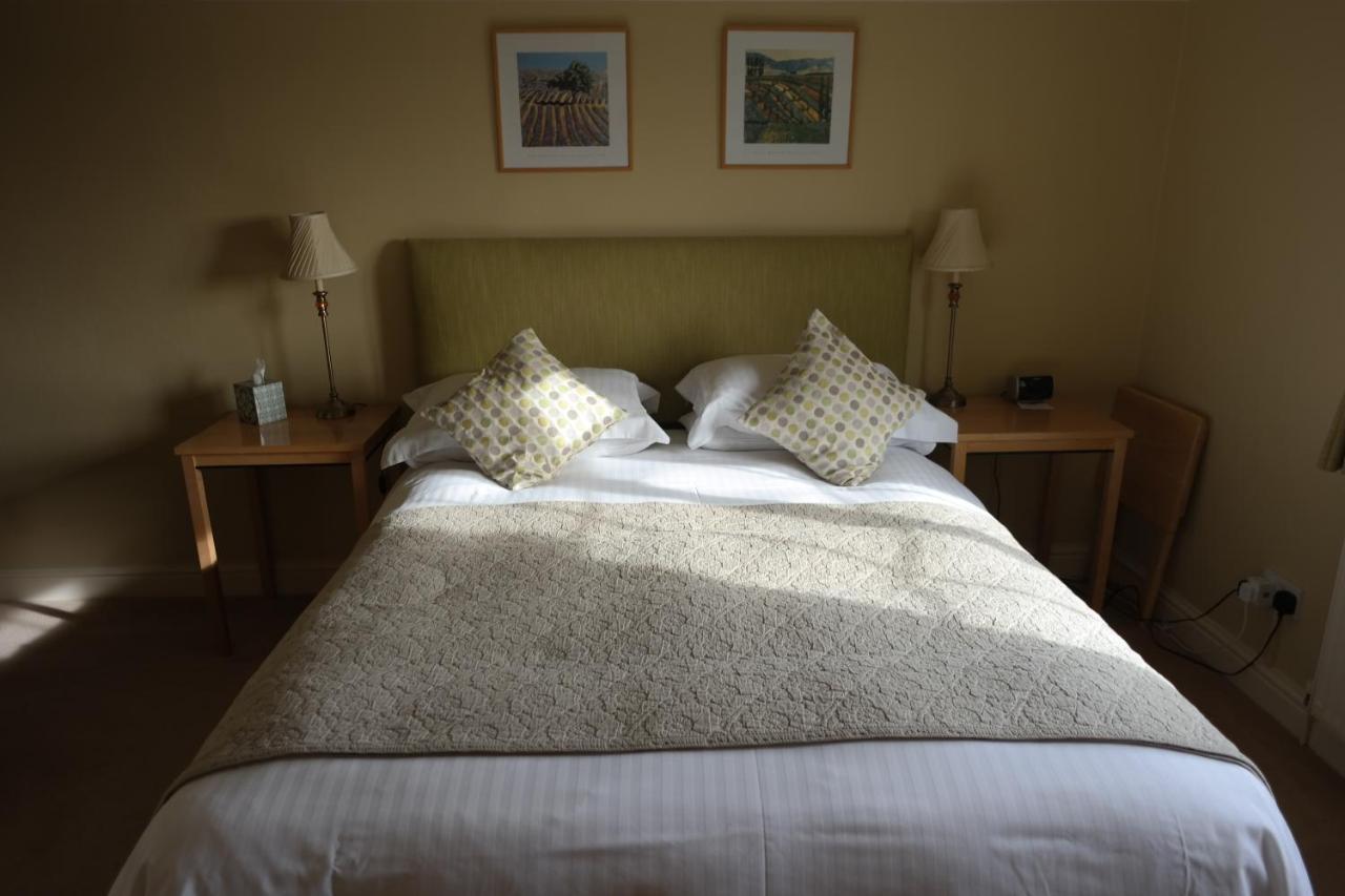 Hazel Court Guest House Newport  Dış mekan fotoğraf
